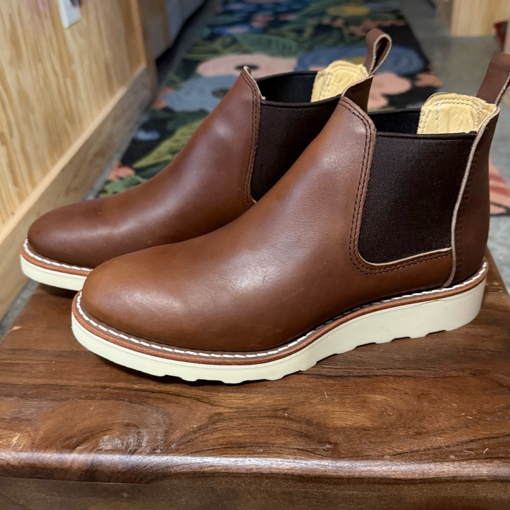 Red Wing Amber Heritage Chelsea Leather Ankle Boots 7